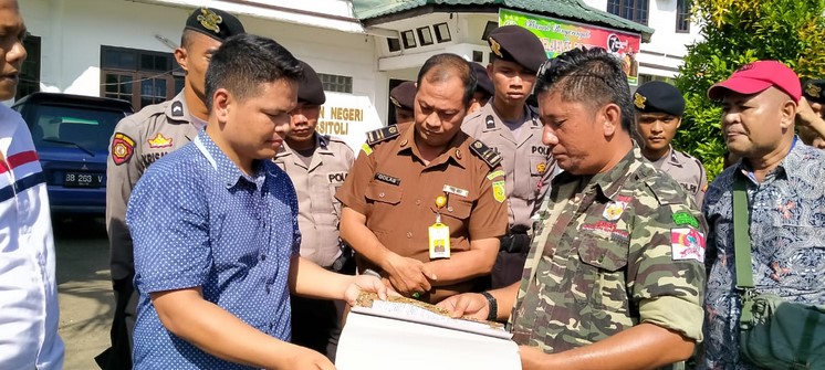 Penanganan-Kasus-Korupsi-Mangkrak-LSM-GEMPITA-Menggeruduk-Kantor-Kejaksaan-Gunungsitoli