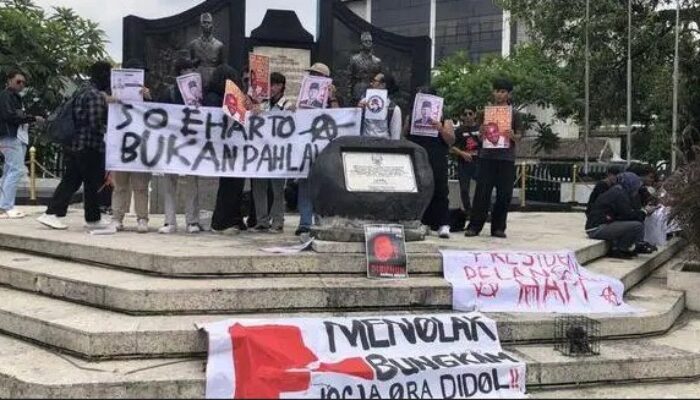 Amnesty dan AKSI Tuntut Batalkan Gelar Pahlawan Soeharto Segera
