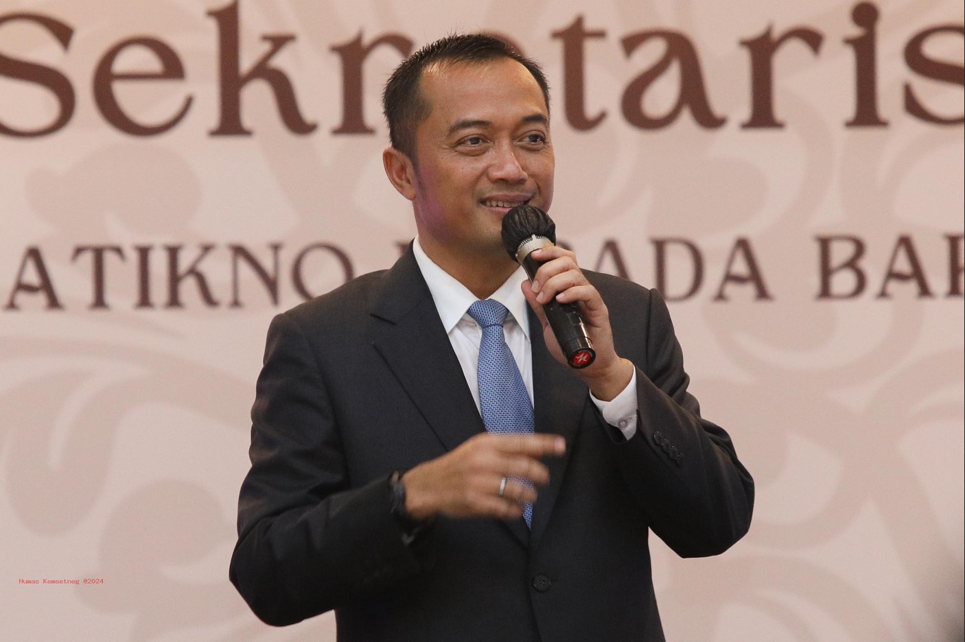 Menteri-Sekretaris-Negara-Prasetyo-Hadi