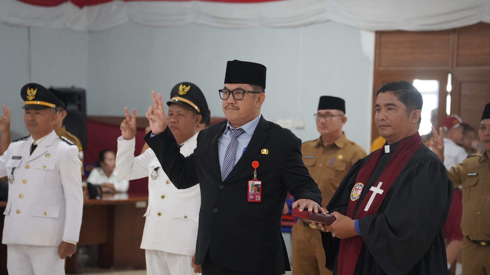 Nama-Pj-Sekda-Nias-Selatan-dan-Sejumlah-Pejabat-Lainnya-Yang-Baru-Dilantik