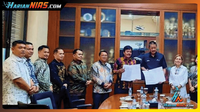 Garuda-Indonesia-Siap-Bantu-Nias-Barat-dalam-Pendidikan-dan-Kesehatan